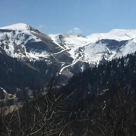 Renove Prive Proche De Toutes Commodites Et Loisirs, Place Parking Inclus