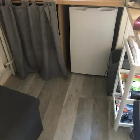 Apartman Renove Prive Proche De Toutes Commodites Et Loisirs, Place Parking Inclus La Bourboule