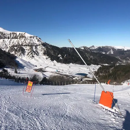 Renove Prive Proche De Toutes Commodites Et Loisirs, Place Parking Inclus Apartman *